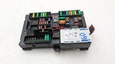 BMW 5 SERIES G30 FUSE BOX 6837092 2017