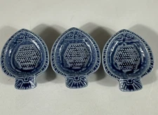 Set of 3 - Flounder Shaped Grater Garlic Ginger Wasabi Porcelain 4" Long Japan