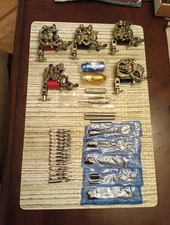 Lot Of (5)New Yet Untested Dual Coil Tattoo Machines With Accessories