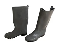 Capelli New York Women’s  Size 6 Grey Tall Boots Black Rubber Shoes Pull On