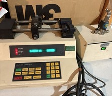 Harvard Apparatus 4400-001 Programmable Syringe Infusion Pump RS-232 Powers On