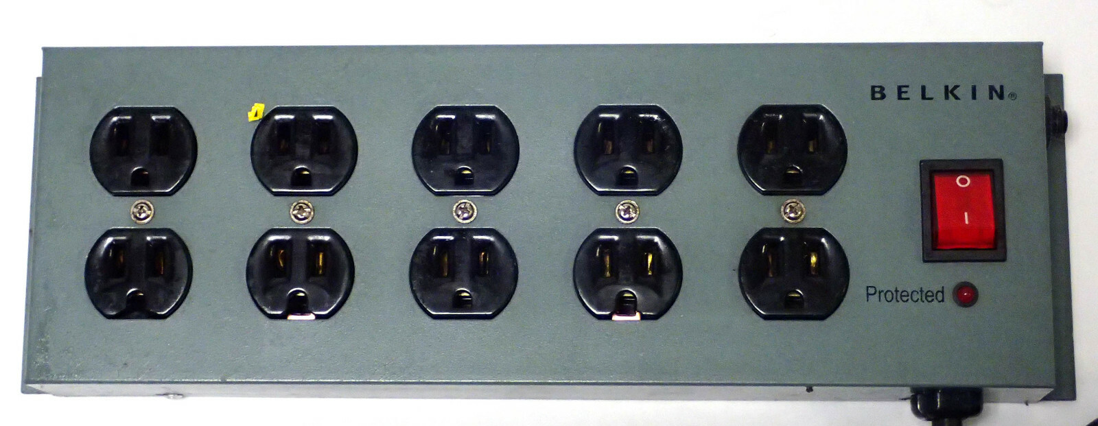 BELKIN F9D100015 METAL SURGE PROTECTOR POWER STRIP 10 OUTLET 15' CORD