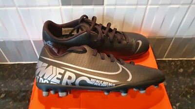Nike Jr Mercurial Vapor 13 Club Schwarz Fußballschuhe UK 5,5 Turnschuhe