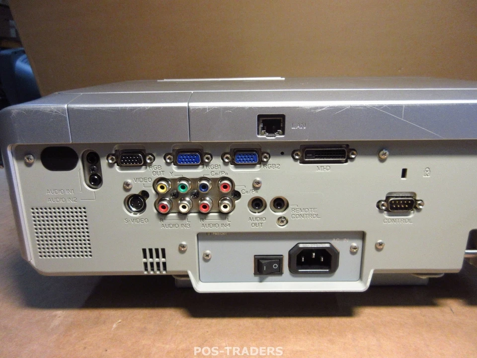 Hitachi CP-X605 Projector Beamer XGA 4000 LUMENS 1219 HOURS  - RED LIGHT FLASHIN - Bild 2 von 3