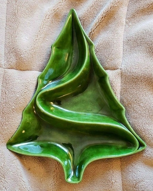 Green Ceramic Christmas Tree Holiday Candy Dish Tray Plate Vintage