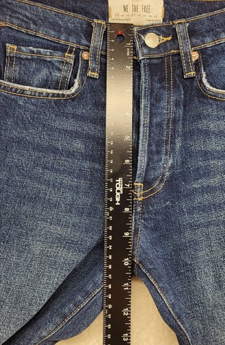 Pantalones de mezclilla Free People We The Free tiro alto ajustados talla 24 desgastados botón mosca - Imagen 15 de 22