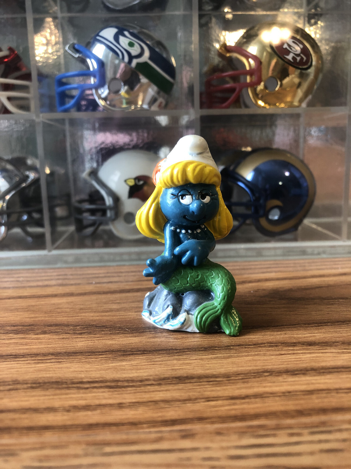 Picture 1 of 5