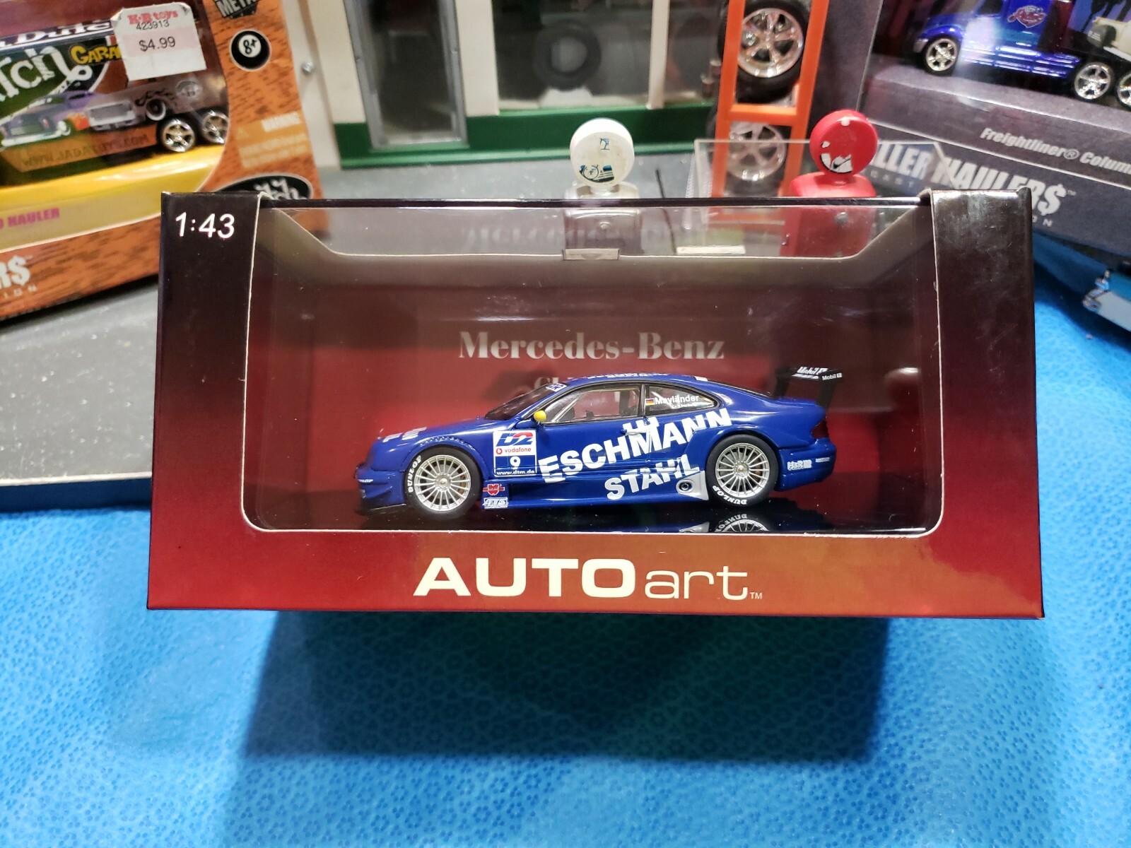 Foto 1 di 12