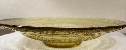 Vintage Large Federal Glass Yellow/Amber Madrid Round 11" Serving/ Console Bowl - Picture 2 of 2