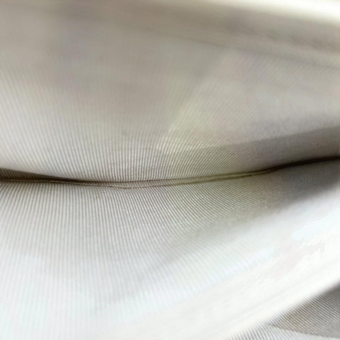 Valentino Garavani White Leather Chain Clutch Bag, Slightly Used Japan thumbnail 13