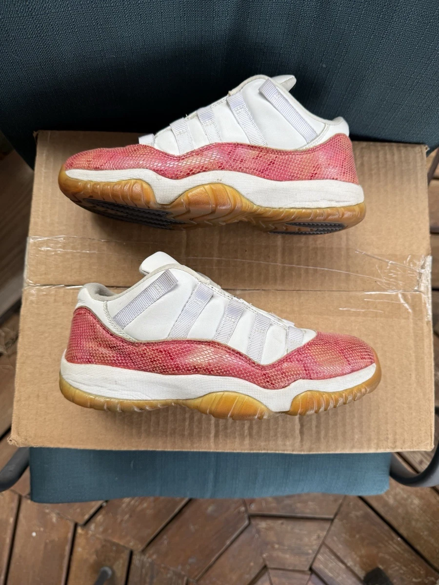 Preços baixos em Jordan 11 Retro Low Pink Snakeskin W | eBay