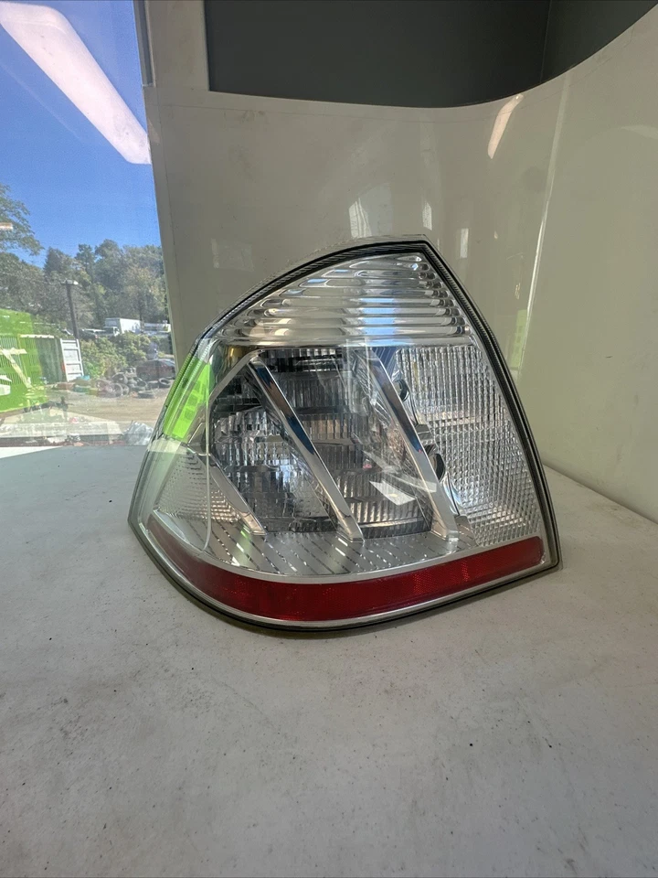 Fits 2008-2009 Mercury Sable, Left Taillight Assembly, OEM:8T5313B505A Foto 2 de 4