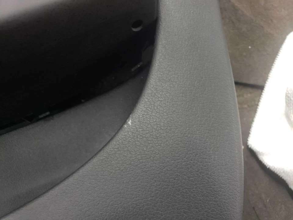 12 13 14 15 AUDI S4 painel de acabamento da porta da frente direita VERMELHO/PRETO FA - Imagem 4 de 4