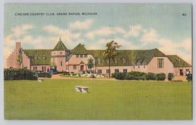 Postcard - Cascade Country Club - Grand Rapids Michigan