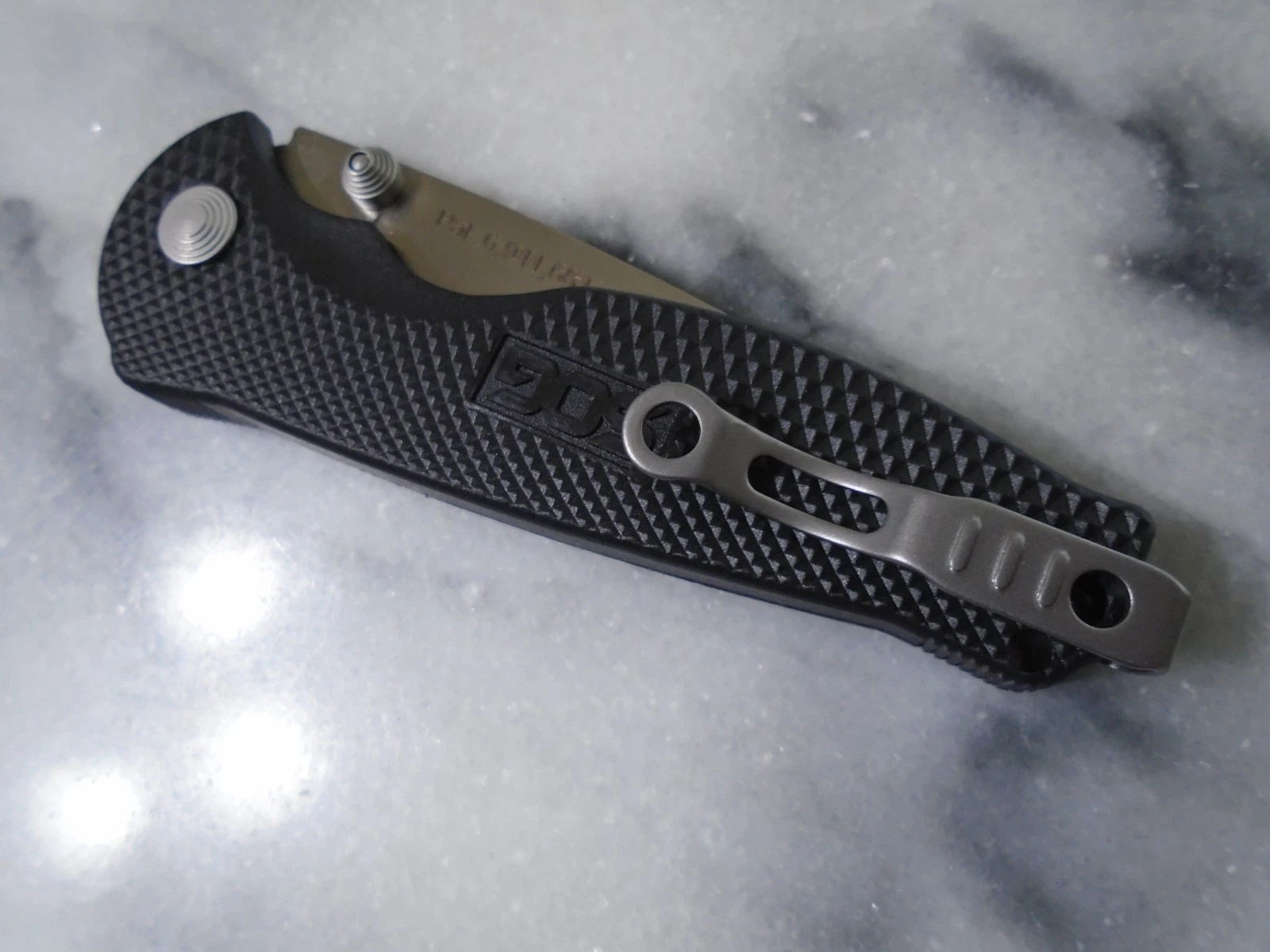 SOG Flash I Assisted Open Pocket Knife Slide Lock Folder 56-57 Aus-8 SOG-FSA-97 - product detail image 13