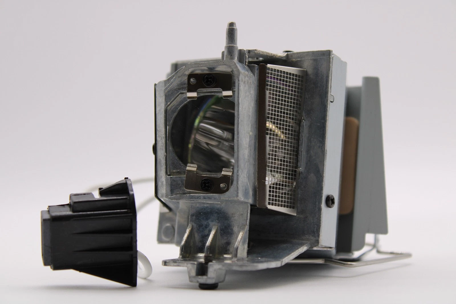 NEC NP-V302H Projector Lamp & Housing