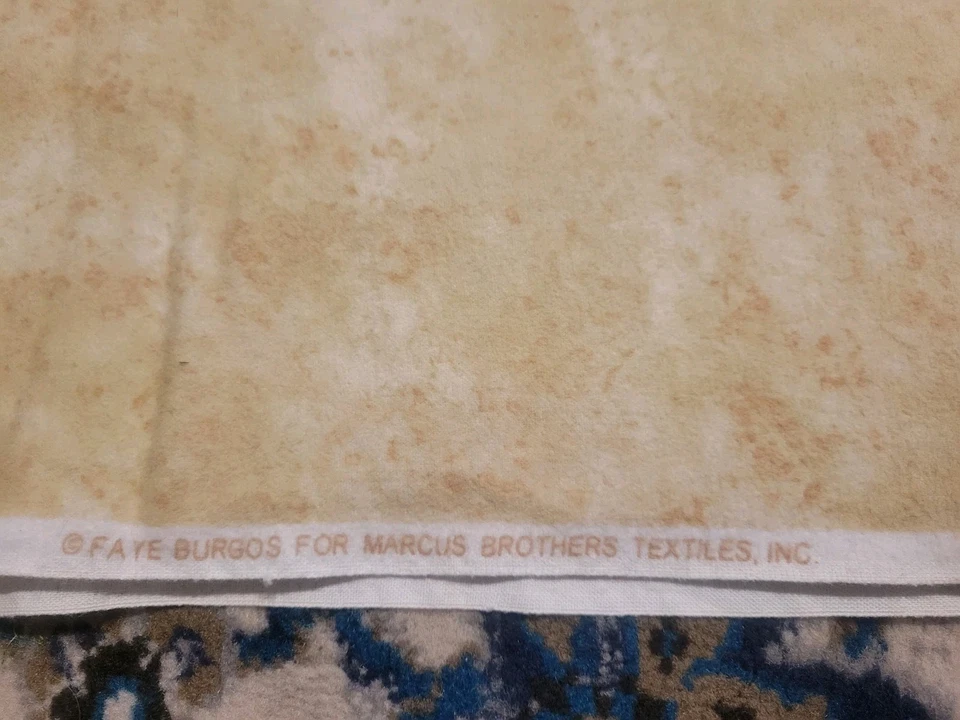 Franela Sandy Grunge~~Faye Burgos 4 Marcus Bros~~108 X 42 3 Yardas Foto 4 de 4