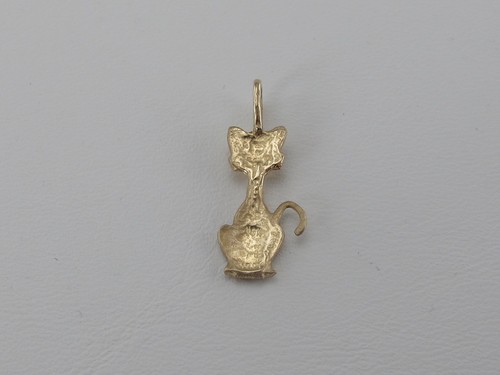 14k Yellow Gold Cat Charm - Picture 6 of 6