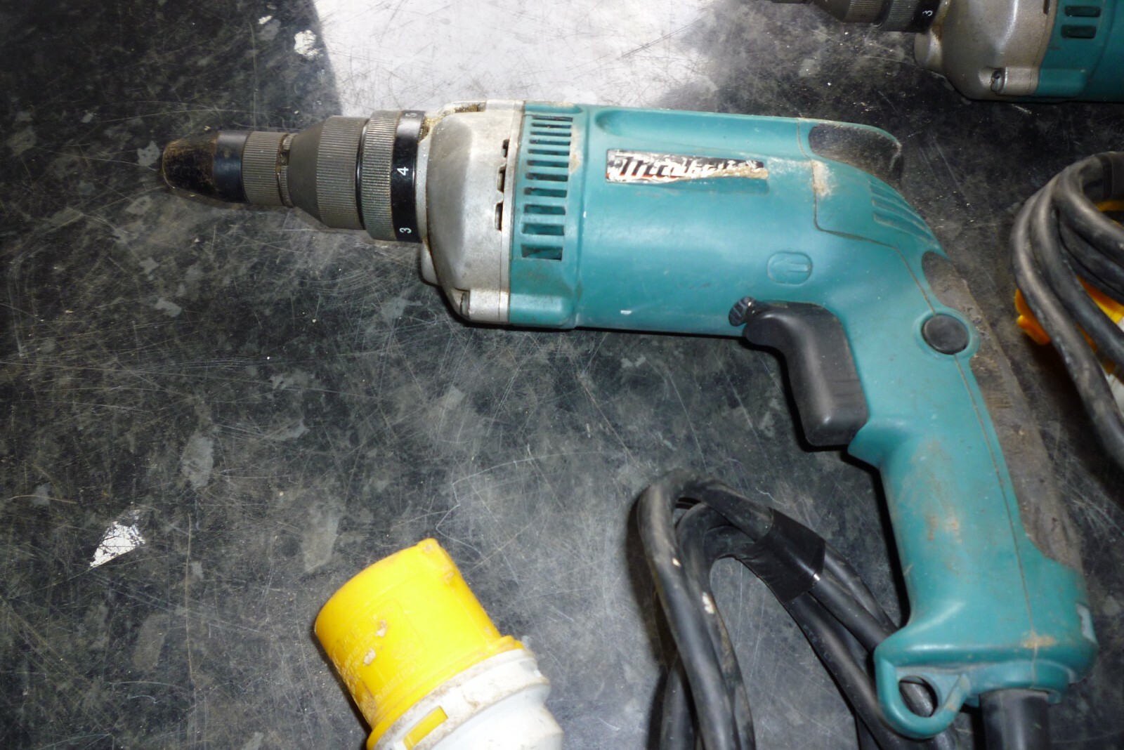 Makita 6827 110v Plasterboard Screw Gun DIY Power Tool eBay