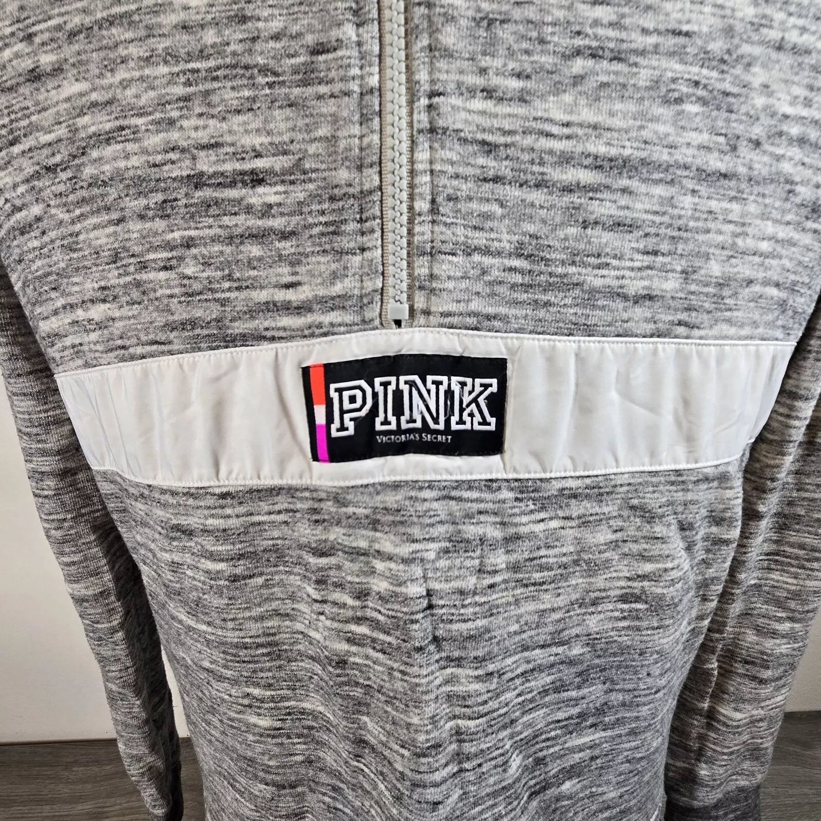 victoria-secret-vs pink heathered 1/4 zip long sleeve flaw hoodie