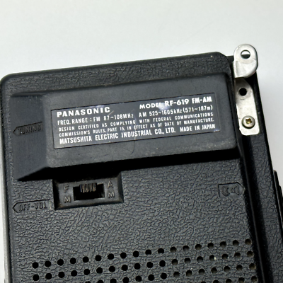 Panasonic Vernier Dial RF-619 FM-AM Portable Transistor Radio