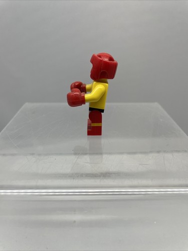 LEGO Collectible Minifigure Series 5 Boxer (col077) (8805) - Picture 2 of 4