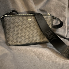 DKNY Logo Crossbody Bag Black Adjustable Detachable Strap Gold Hardware