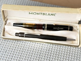 BEAUTIFUL SET OF A VINTAGE BLACK MONTBLANC 334 1/2 FOUNTAIN PEN PIX!!
