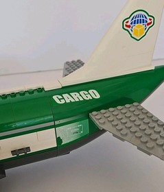 Lego Cargo Plane 7734 City Airport 100% Complete Set 463 Pieces 3 Minifigures