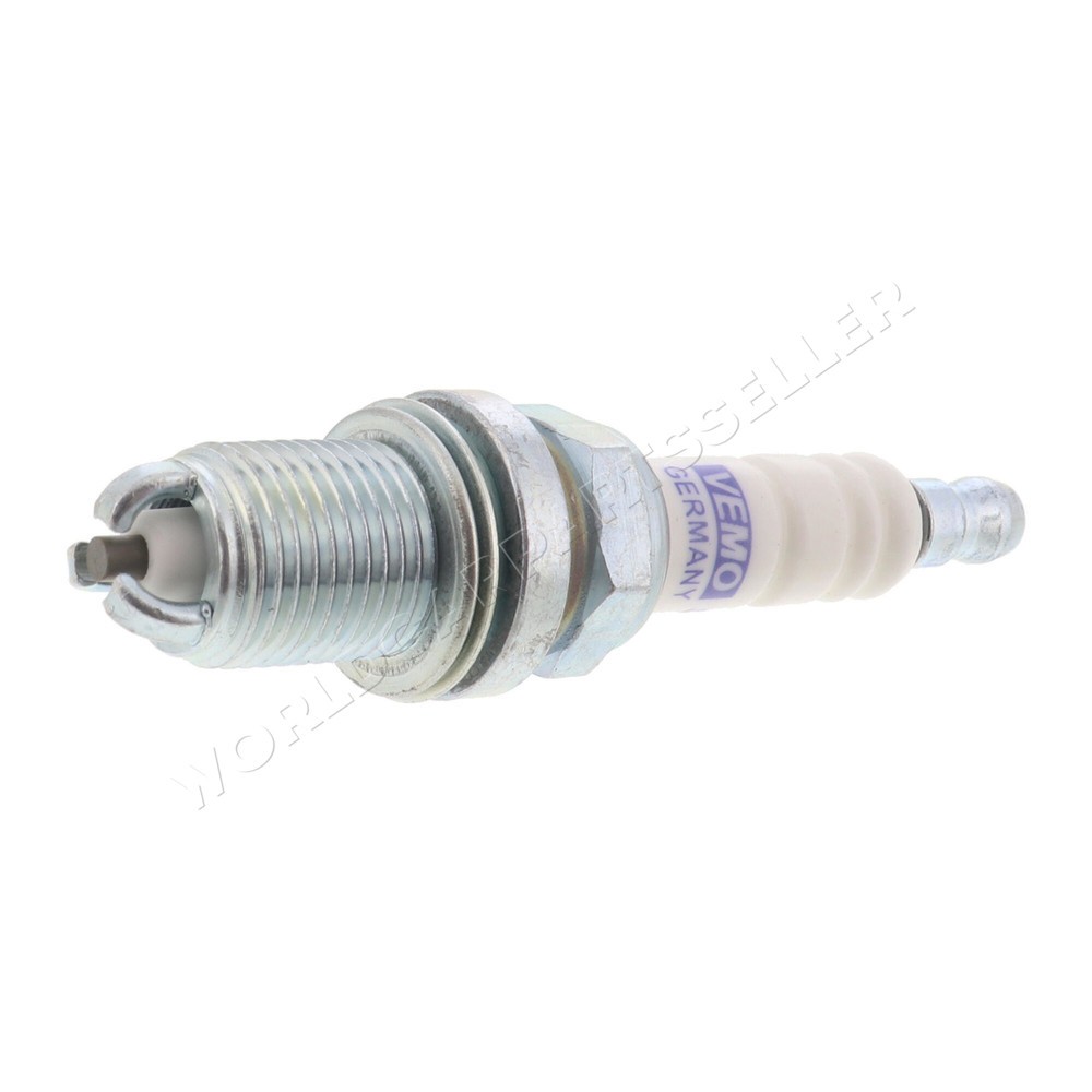 VEMO Spark Plug Fits AUDI BMW DAIHATSU FIAT LANCIA SEAT SKODA VW 101000033AF
