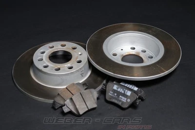 1K0615601AA Bremsscheiben mit Belägen 5K0698451 hinten OEM Audi A3 8P NUR 1km - Bild 1 von 4