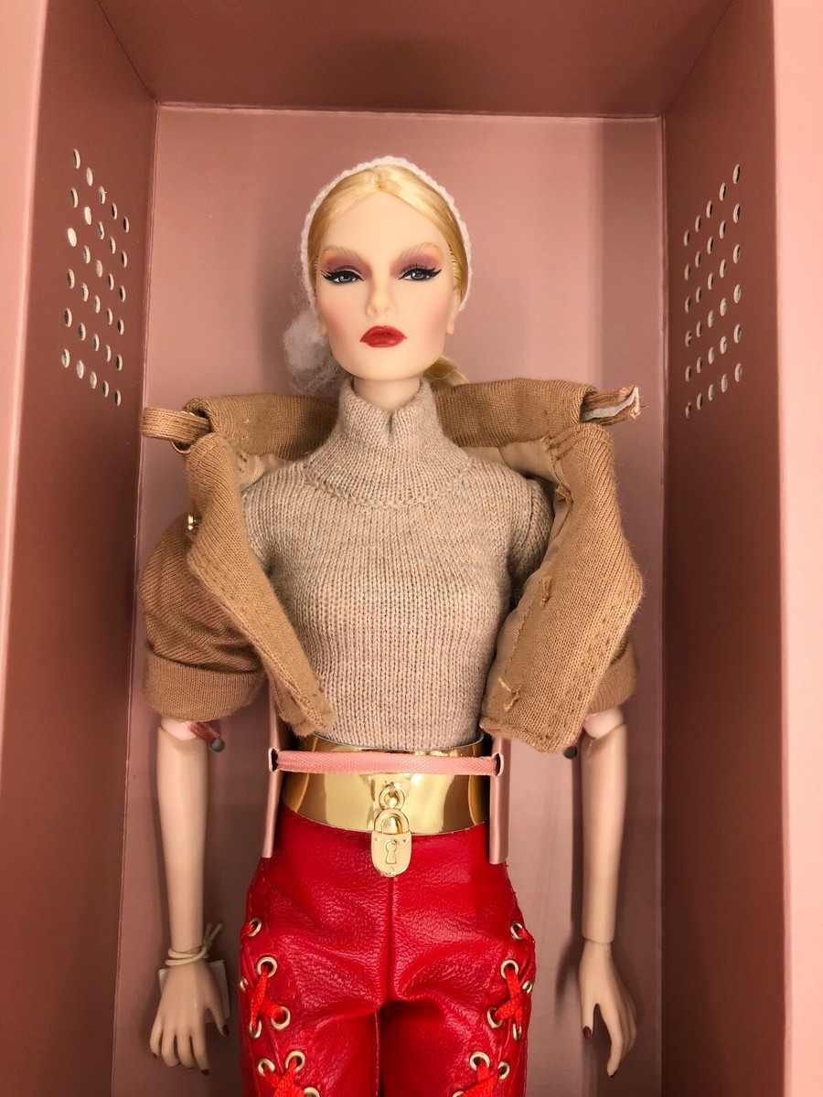 Integrity Toys FR Elyse アウトフィットほか Ritorno Alla Vita Elyse Jolie as Elisa Bianchi Stilettos Out