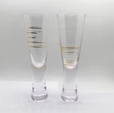 SET OF 2 GOLD STRIPE GLASS CHAMPAGNE FLUTES W/CLEAR PRISM STEMS