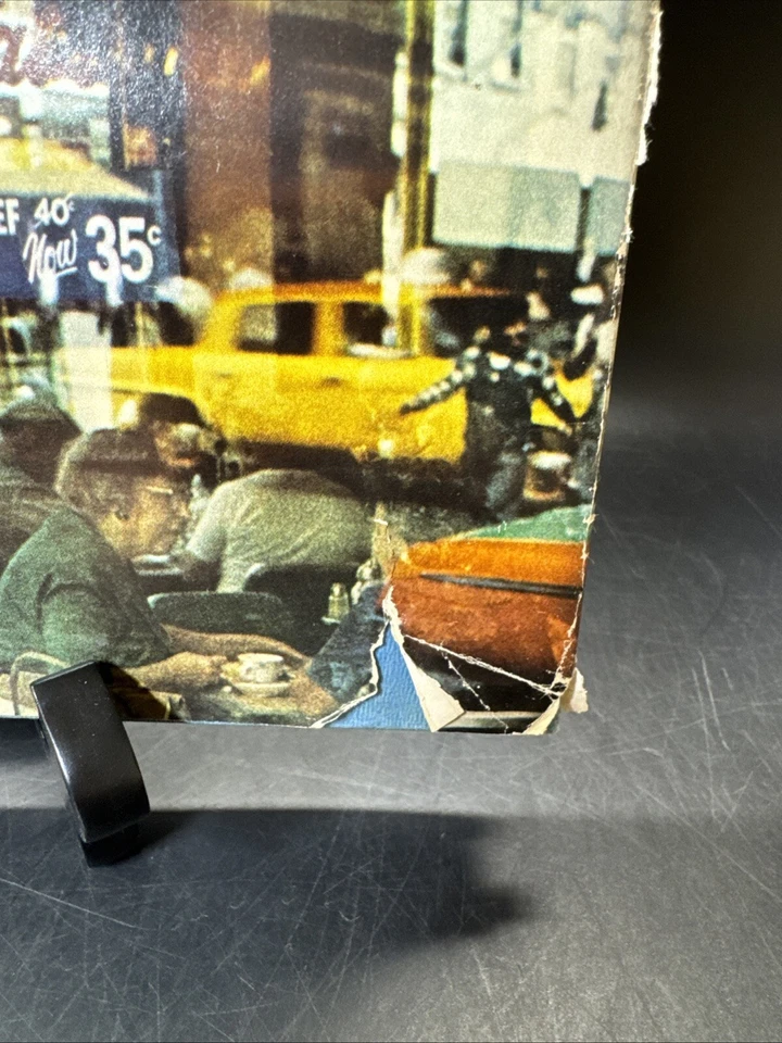 NEW YORK  Photographs By Andreas Feininger, Text By Kate Simon (1964) Foto 3 de 4