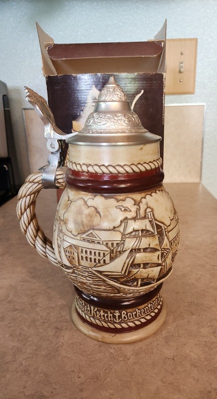 Beer stein tall ships Avon 1977 Collectors Stein vintage new inbox