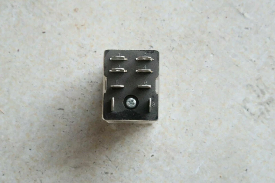 2 pcs ADVANCE CONTROLS 105710, 10A 120VAC 28VDC Lamp Blade Relays 9666A1203 - Image 3 of 4