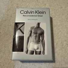 Calvin Klein 3 Pack  Reconsidered Steel  Body-defining fit  trunks M BNIB RRP£46