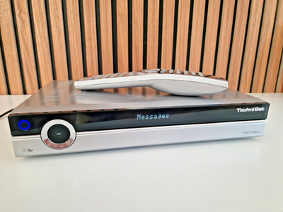 TechniSat Digit HD8-C  HD-Kabel Receiver | mit Fernbedienung