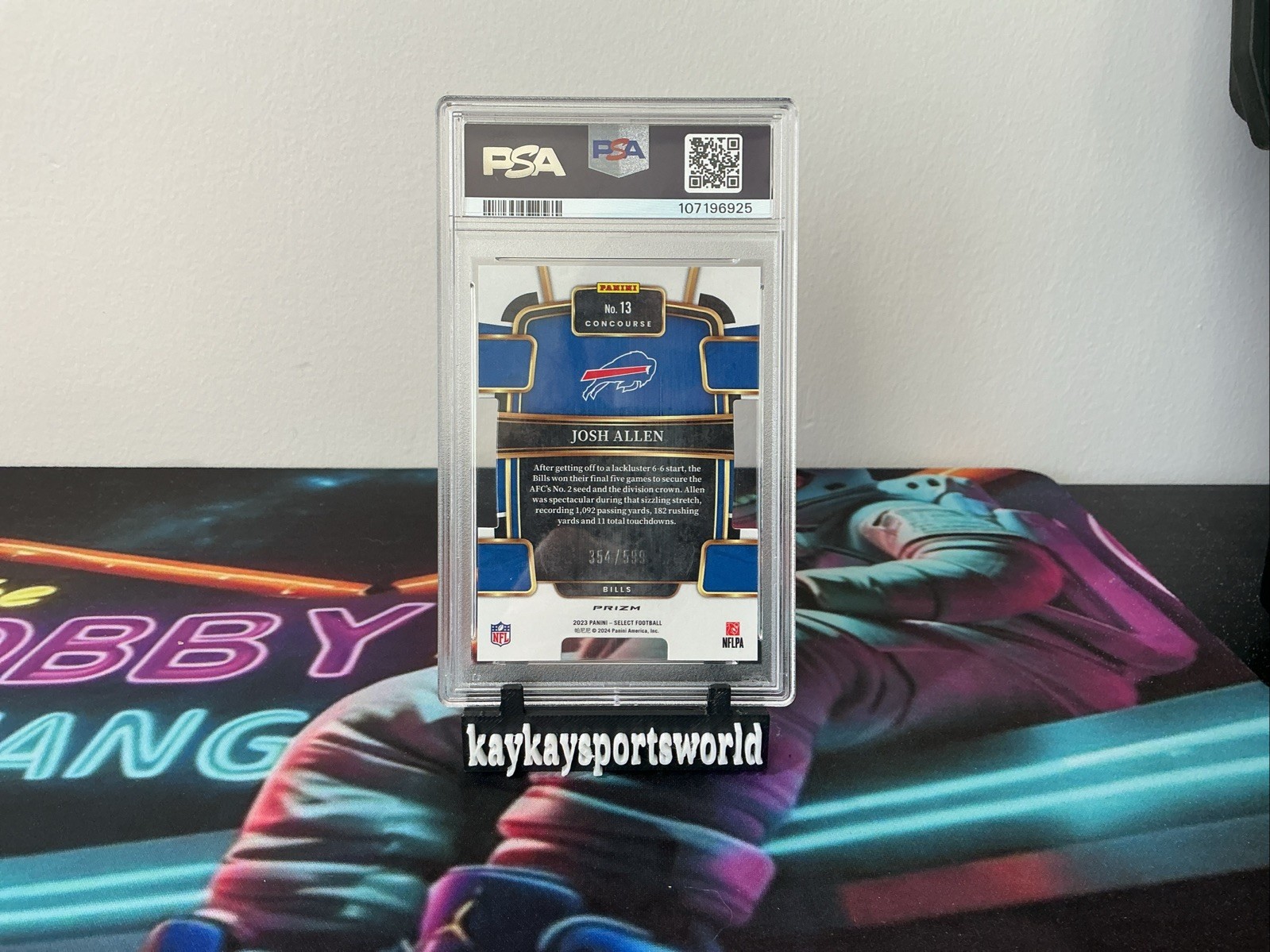 2023 Panini Select Concourse Die-Cut Neon Green Prizm Josh Allen /599 PSA 8 view 2