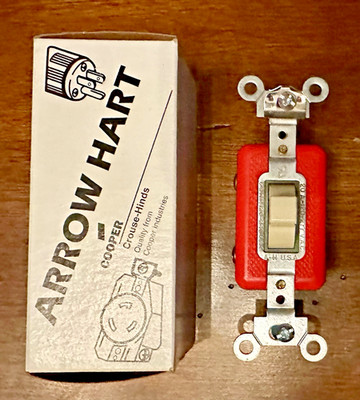 AH1995I Eaton Arrow Hart industrial grade toggle switch ***FREE SHIPPING
