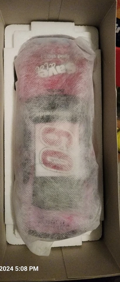 CARL EDWARDS 2009 ACTION #60 PINK SUSAN G KOMEN/SAVE A LOT FORD 26/700 - Image 4 of 4