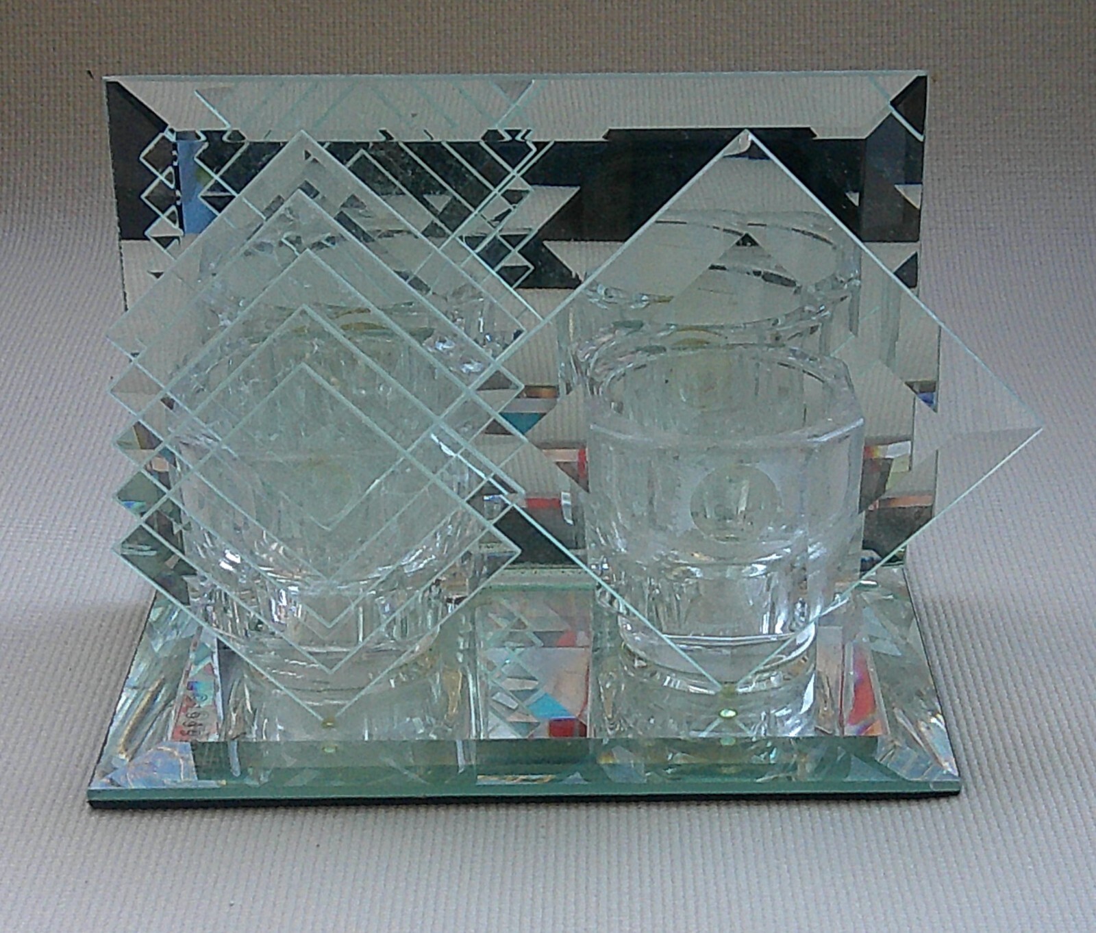 Vintage Multi Faceted Geometric Glass Mirror E Gallery Tea L