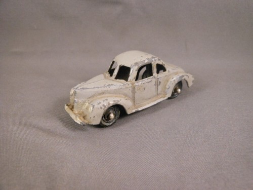 LOT 7 Vtg Tootsietoy USA Toy Cast Metal VW Bug Ford Coupe Dragster Hotrod MG Tow - Picture 7 of 22