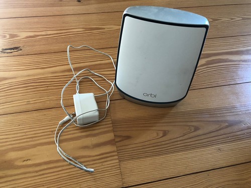NETGEAR Orbi RBS850 Satellite AX6000 Tri-Band WiFi 6 Add-on Mesh Network READ - Picture 1 of 3