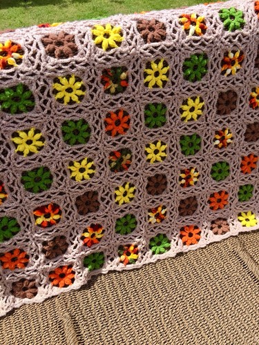 Afghan Hand Crochet Floral Blanket Throw Granny Square Orange Green 70x39" VTG - Picture 7 of 10