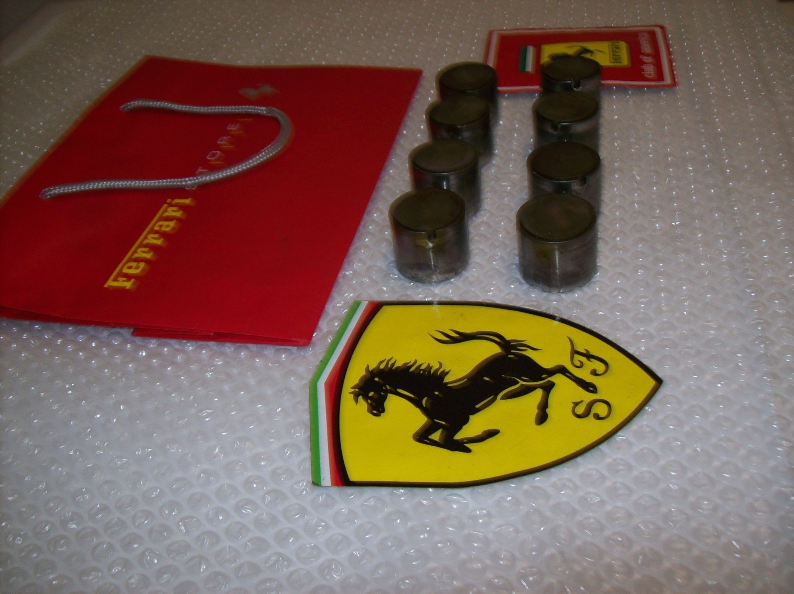 Ferrari 308- Gts, Valve Shim / Tappet Pad set of 8- 2-V-2.9 Oem Part.