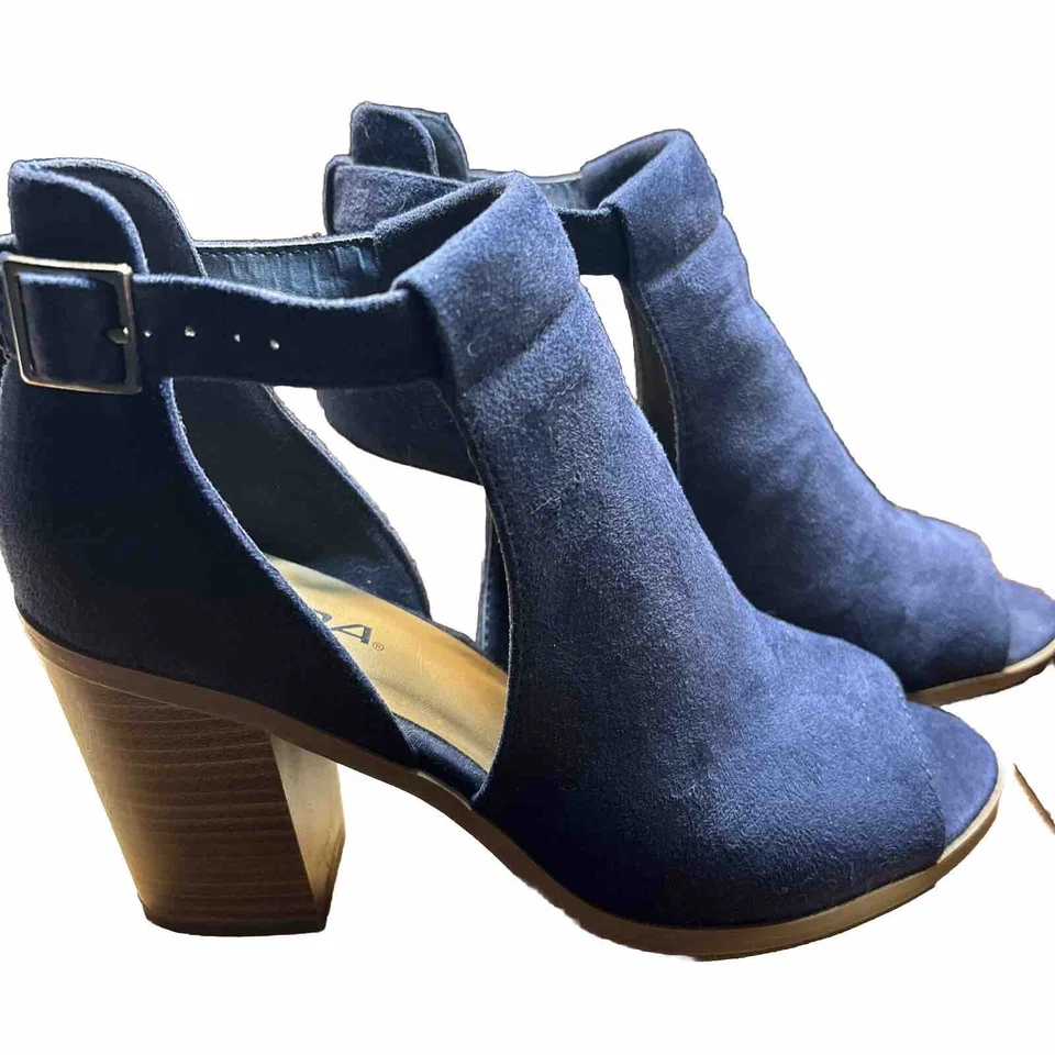 Soda Women Suede Open Toe Bootie style Block 3.5”Heels Shoes size 8 Cheeky Cute! - Image 2 of 4