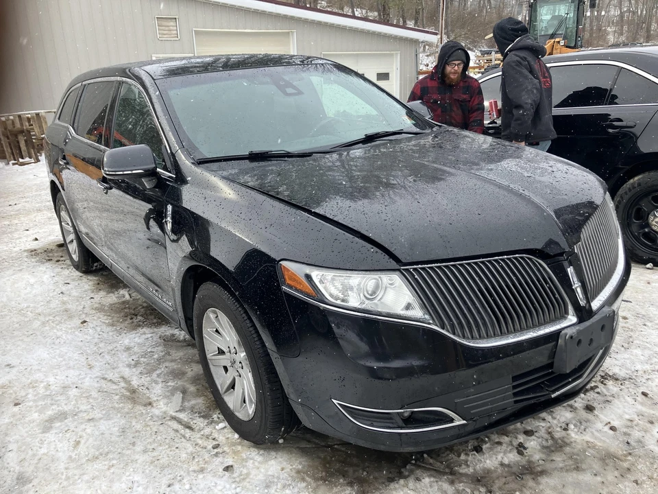 16 LINCOLN MKT Rear Bumper Reinforcement (REBAR ONLY) — 第 3/4 张图片