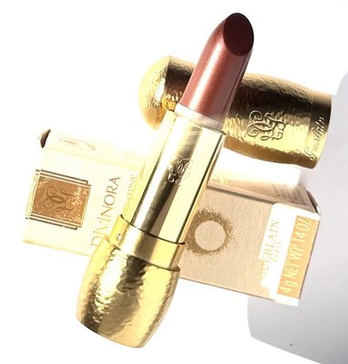 Guerlain Divinora Colour And Shine Lipstick SPF12 No.243 4g