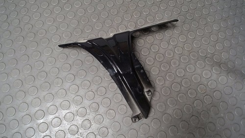 Stütze Kotflügel/ Kotflügelstütze Rechts VW Touran 2.0 TDI 1 T 12 Monate